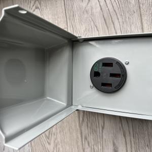 50 Amp 125/250 Volt RV Power Outlet Box, Enclosed Lockable Weatherproof Outdoor Electrical