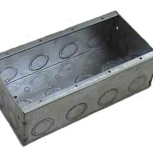 4 Gang Box